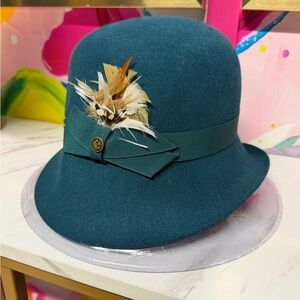 Goorin Bros Teal Hat with Feather Accent